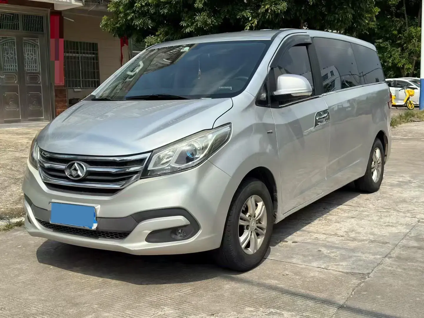 2016 MAXUS G10 view 1