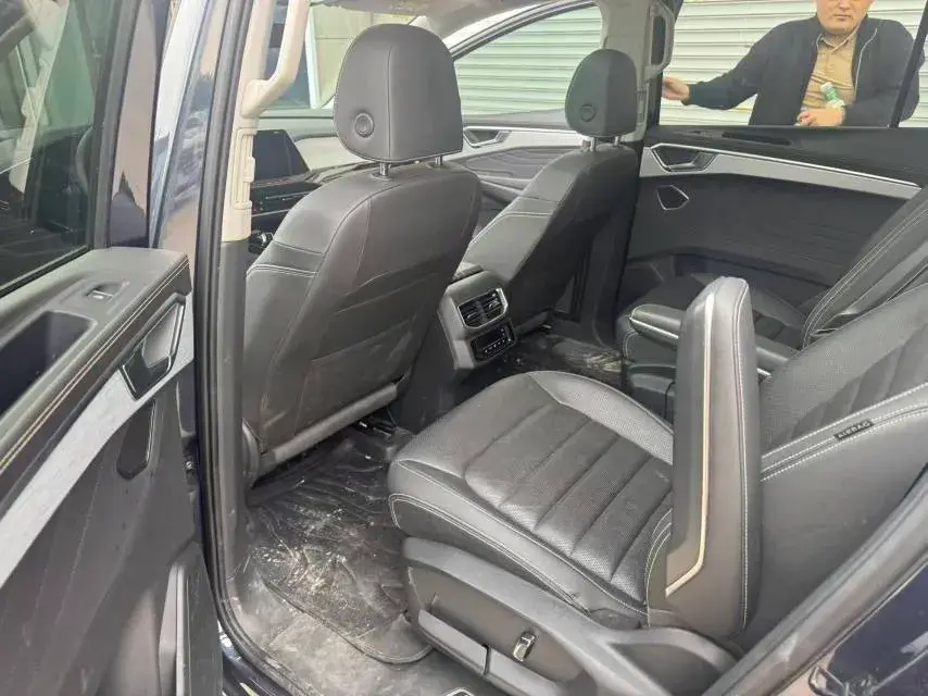 2022 VOLKSWAGEN TALAGON thumbnail 2