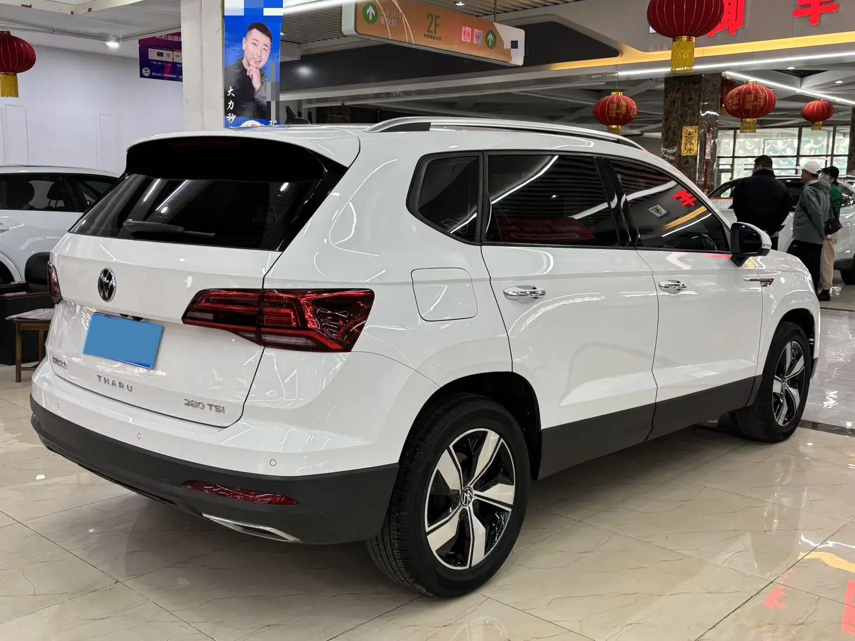 2021 VOLKSWAGEN THARU thumbnail 4