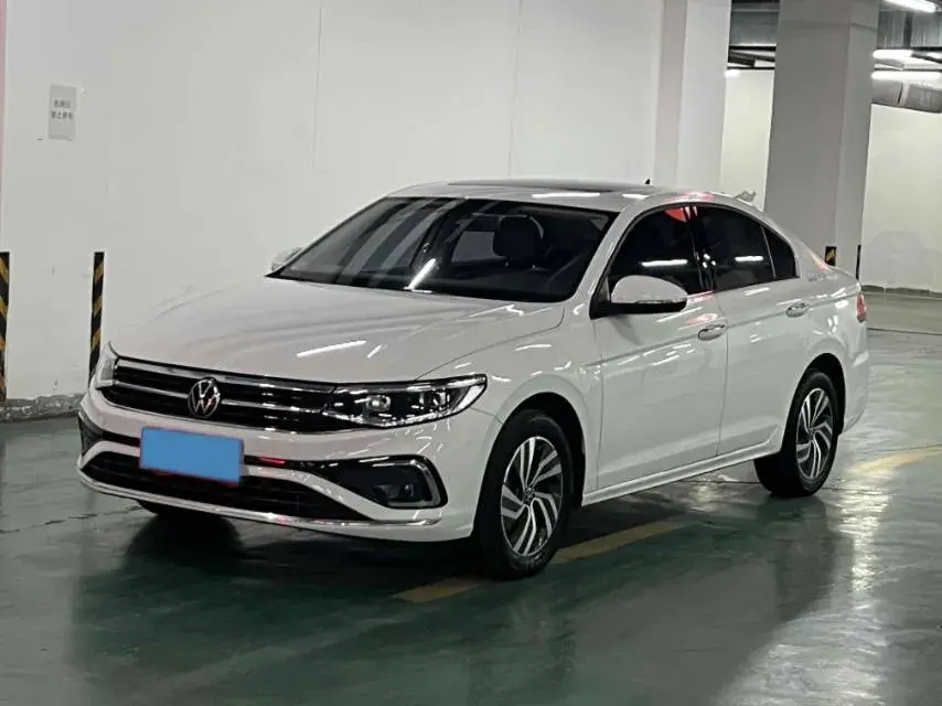 2023 VOLKSWAGEN BORA view 1