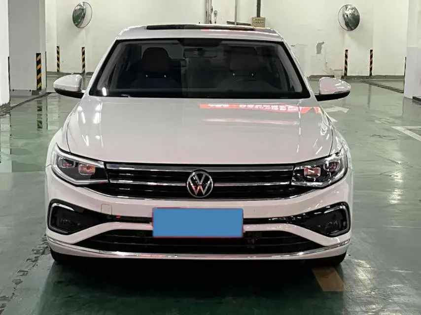 2023 VOLKSWAGEN BORA thumbnail 2