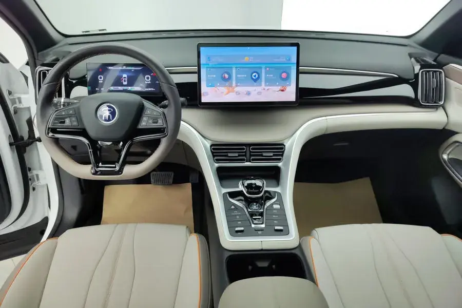 2023 BYD SONG thumbnail 4