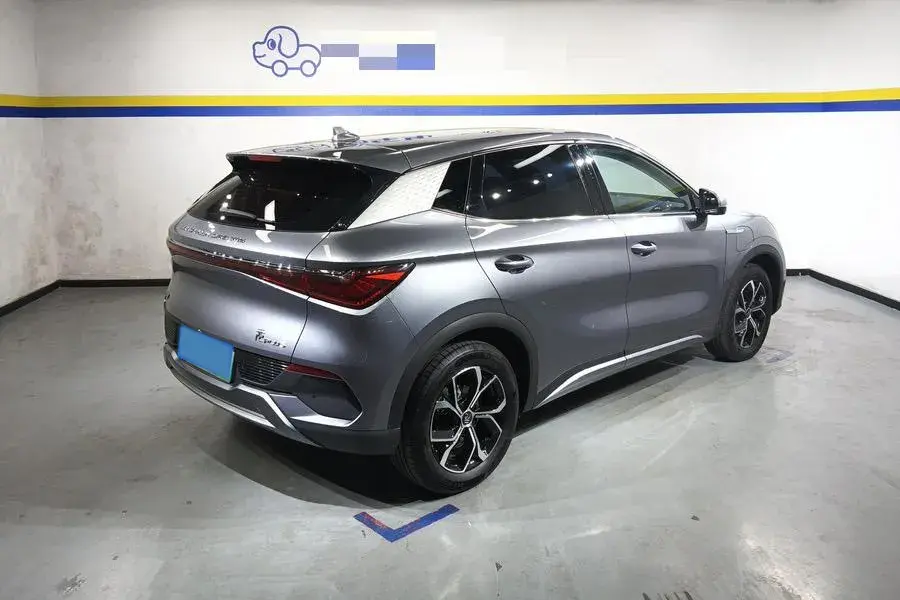 2024 BYD YUAN thumbnail 2