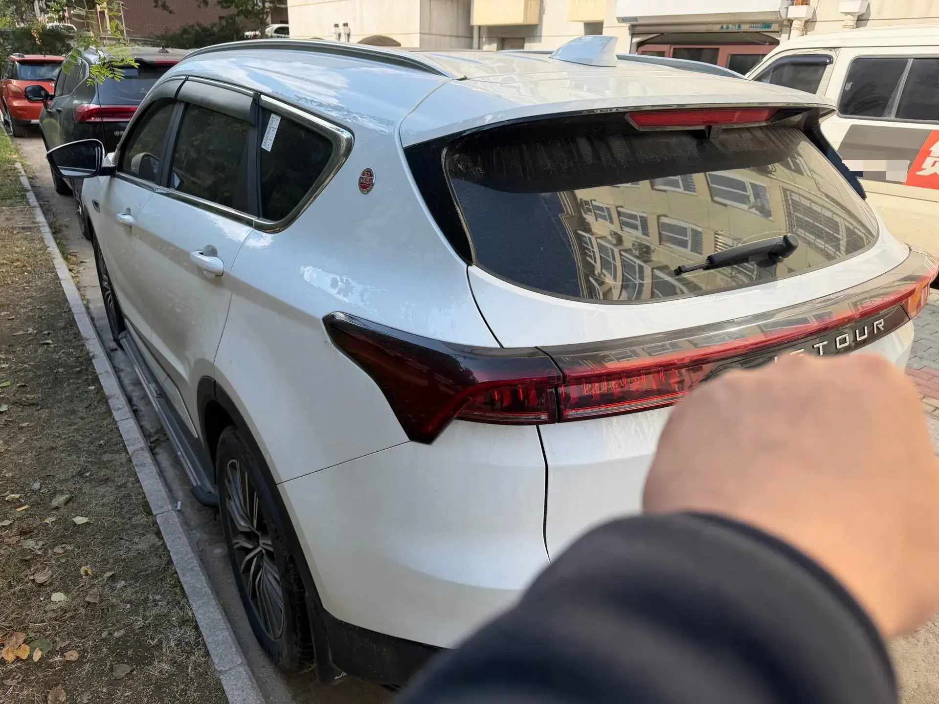 2023 JETOUR X70 thumbnail 4