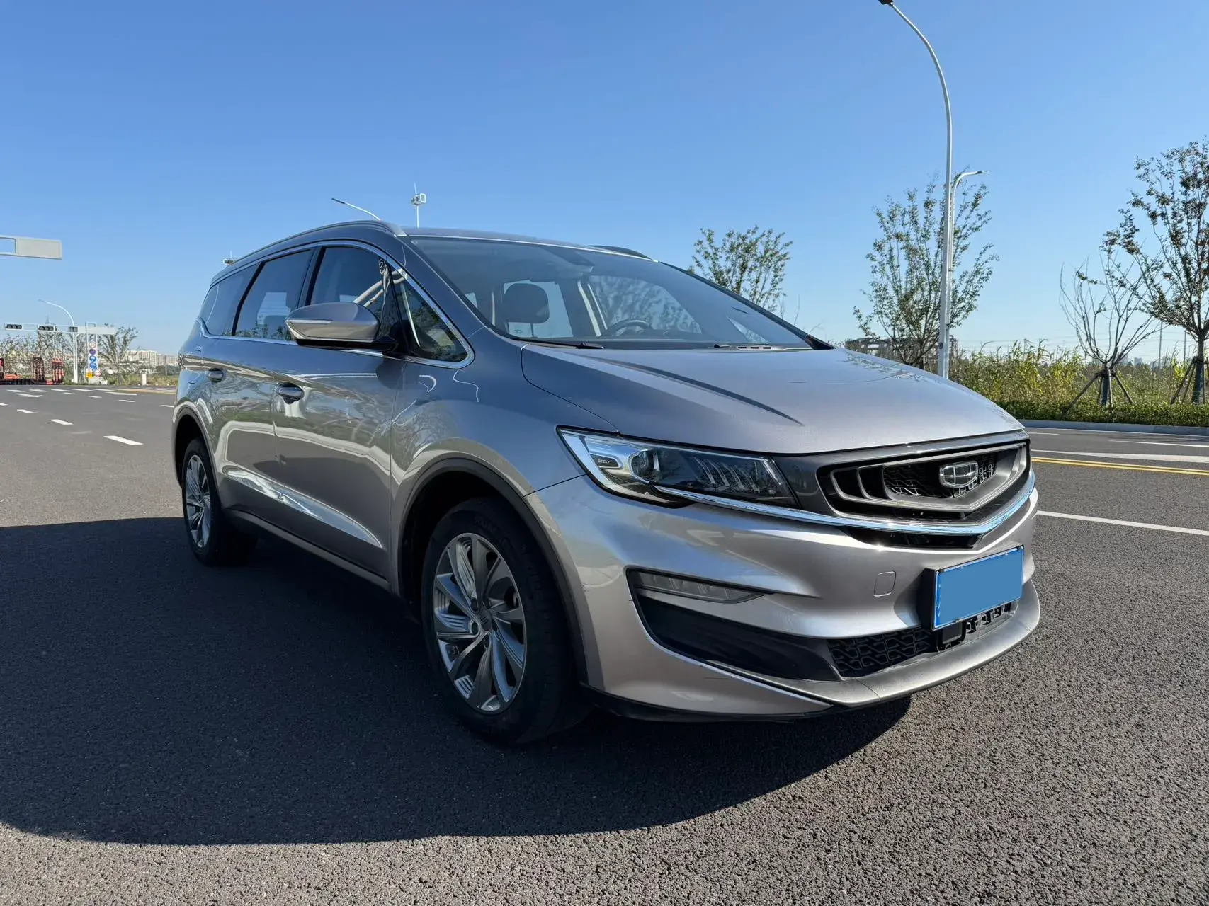 2021 GEELY JIAJI thumbnail 3