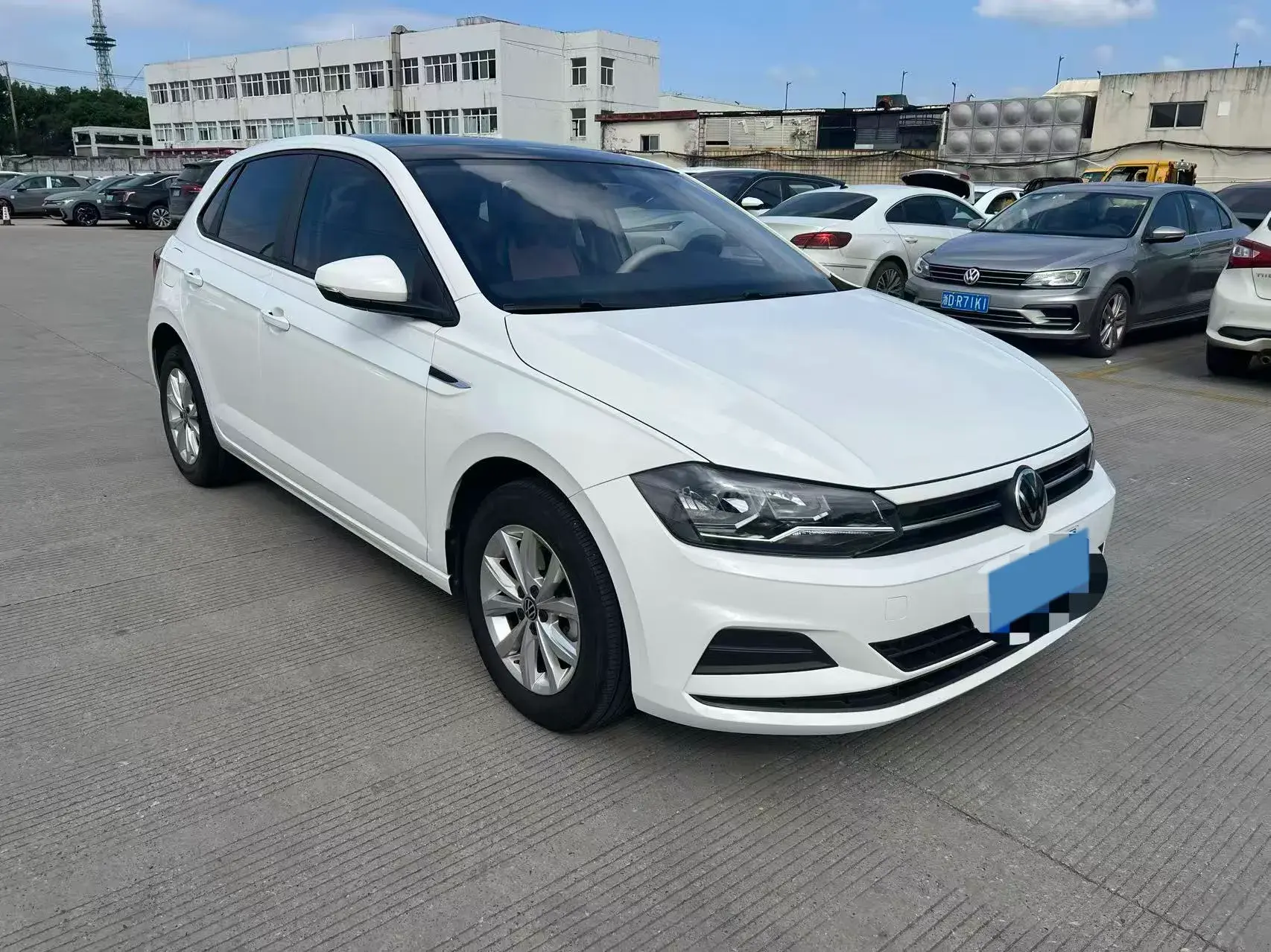 2021 VOLKSWAGEN POLO thumbnail 3