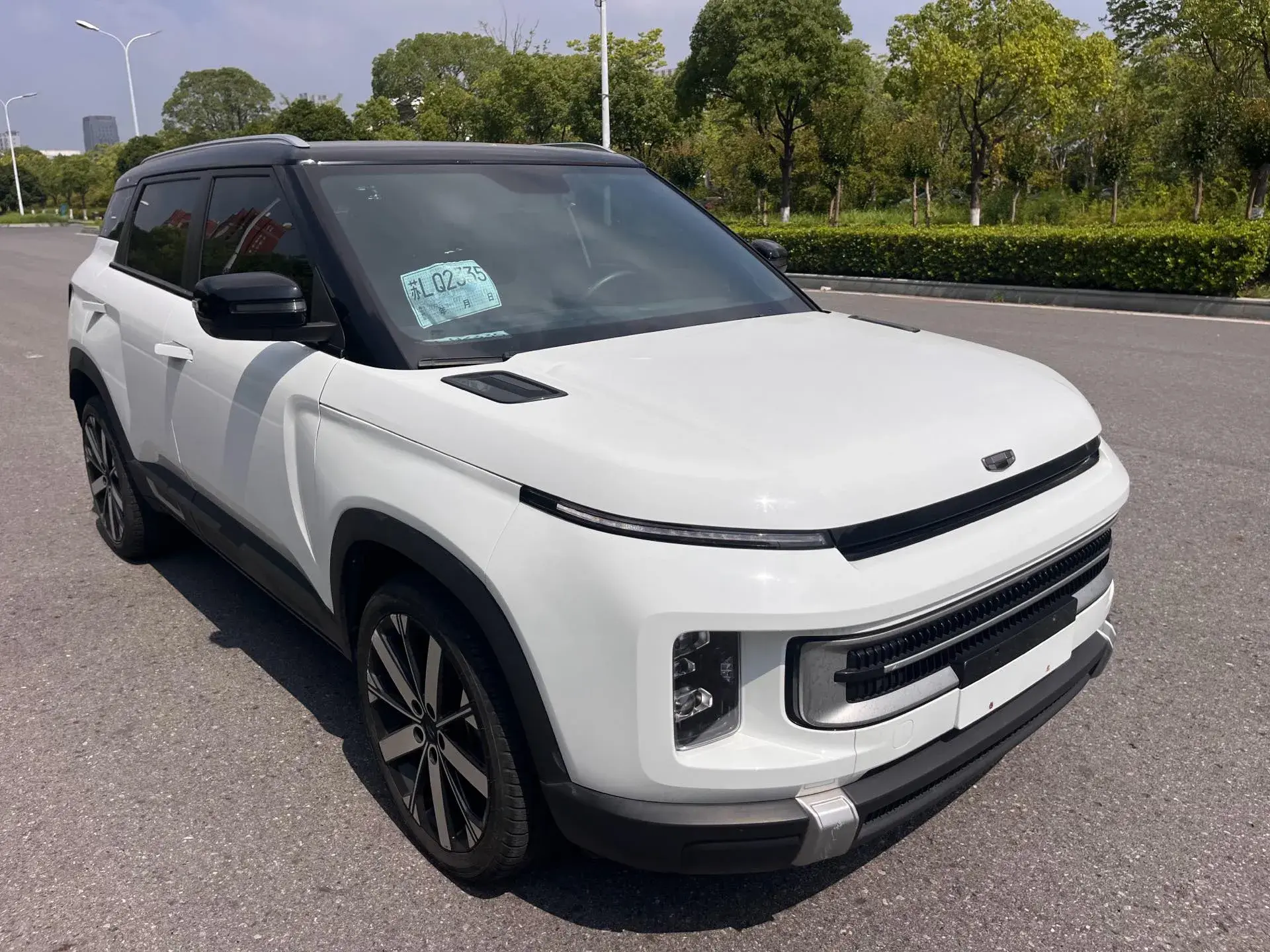 2023 GEELY ICON thumbnail 3