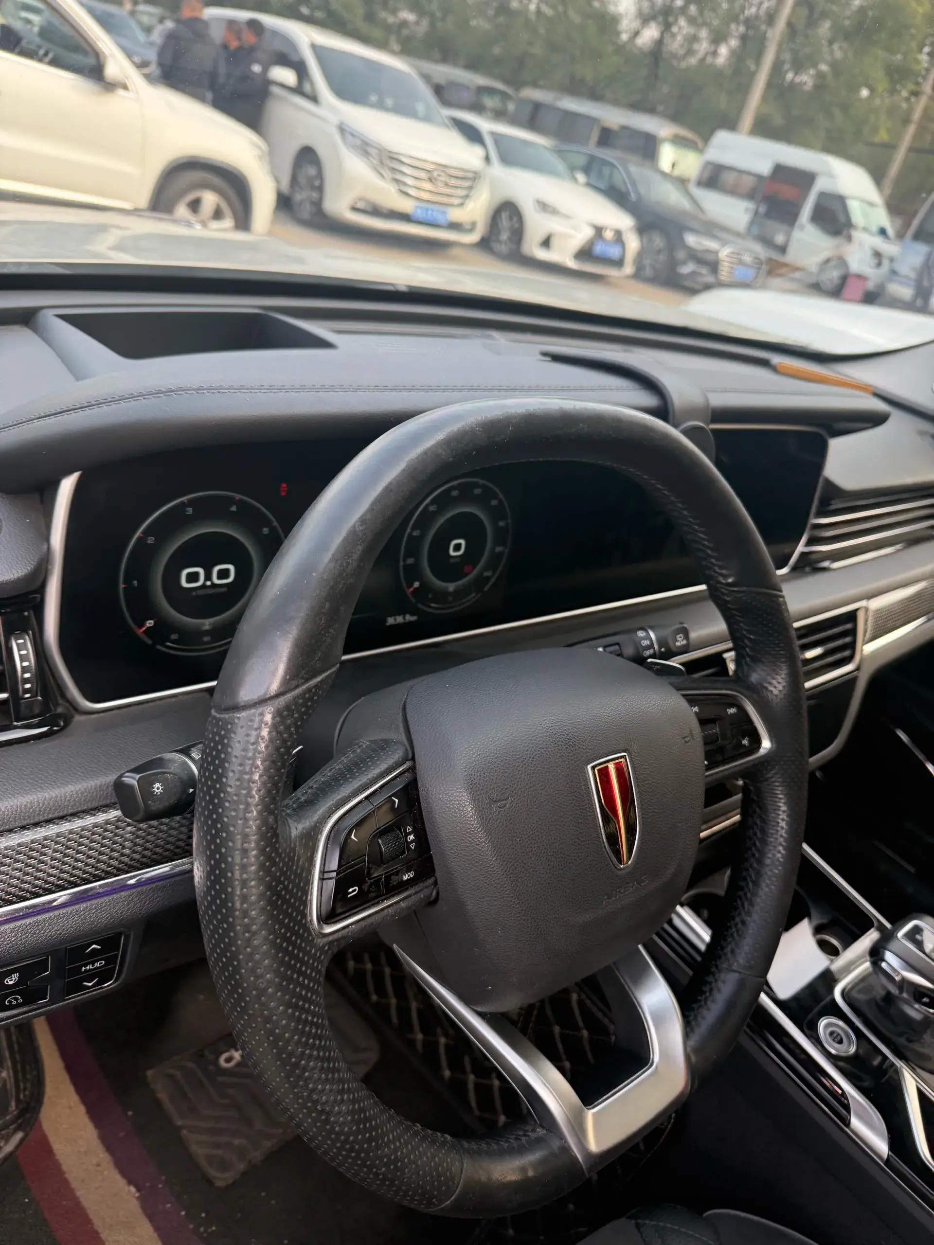 2022 HONGQI HS5 thumbnail 4