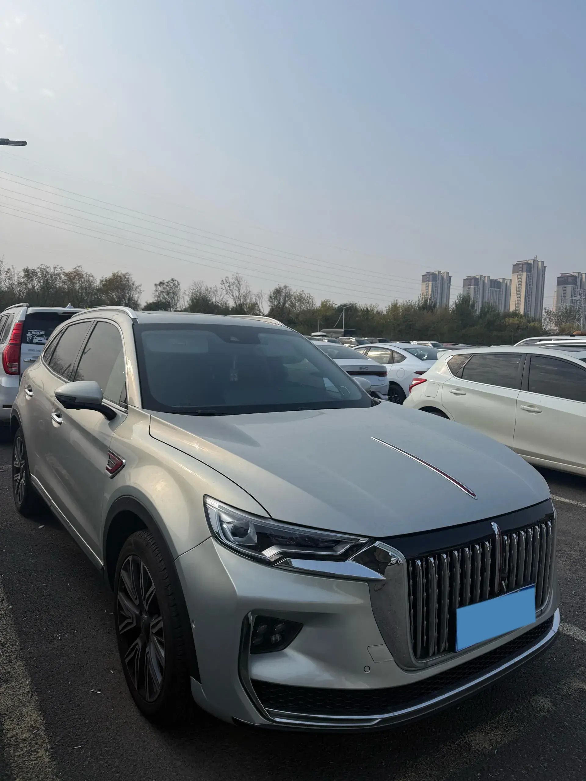2022 HONGQI HS5 thumbnail 3