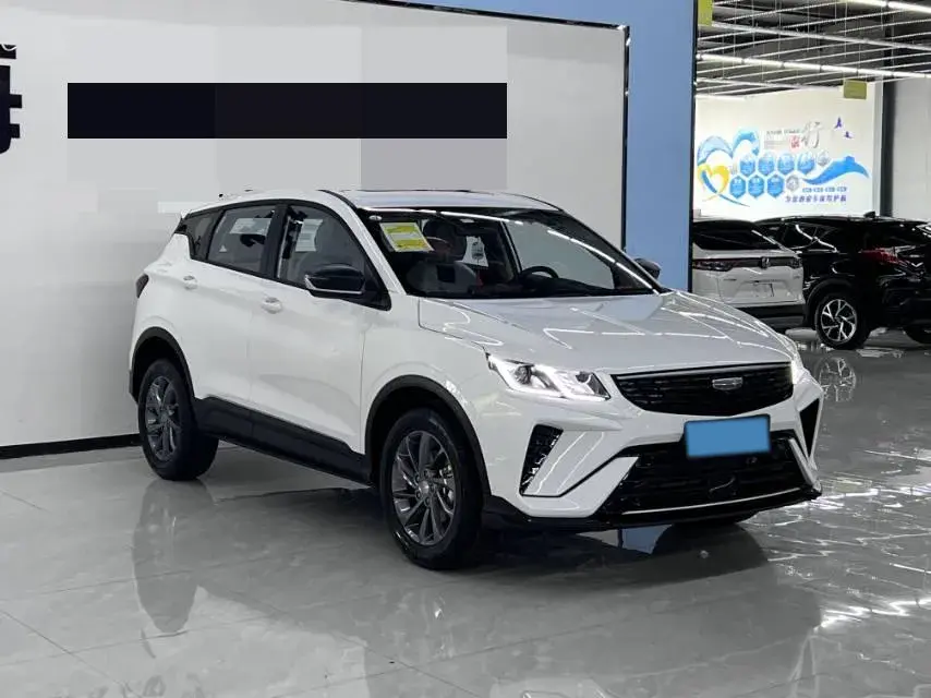 2025 GEELY COOLRAY thumbnail 3