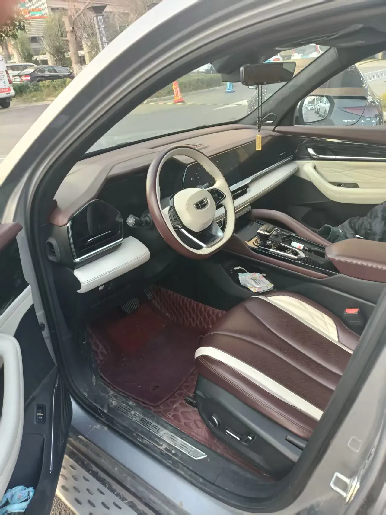 2021 GEELY MONJARO thumbnail 4