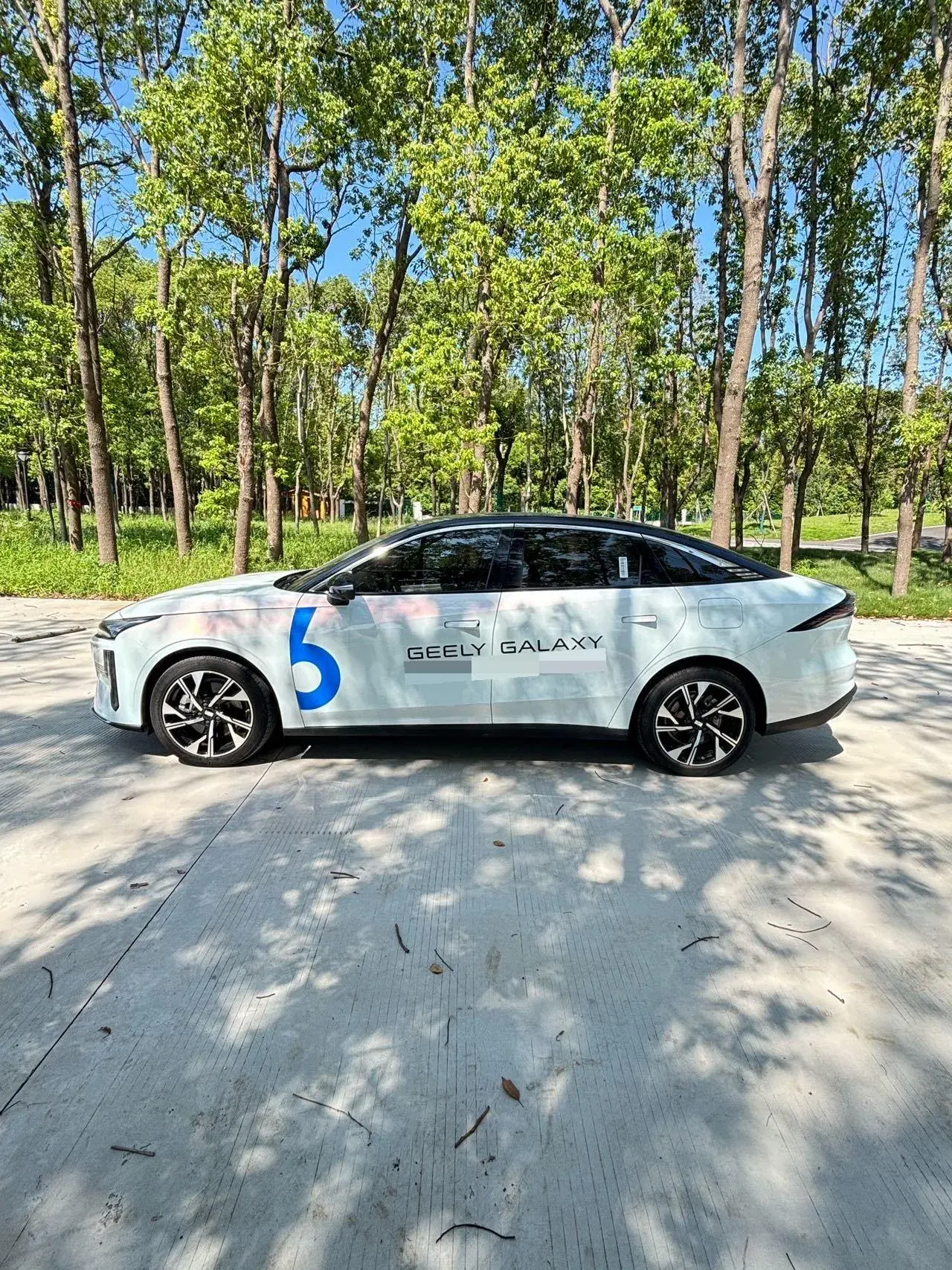 2023 GEELY GALAXY thumbnail 2