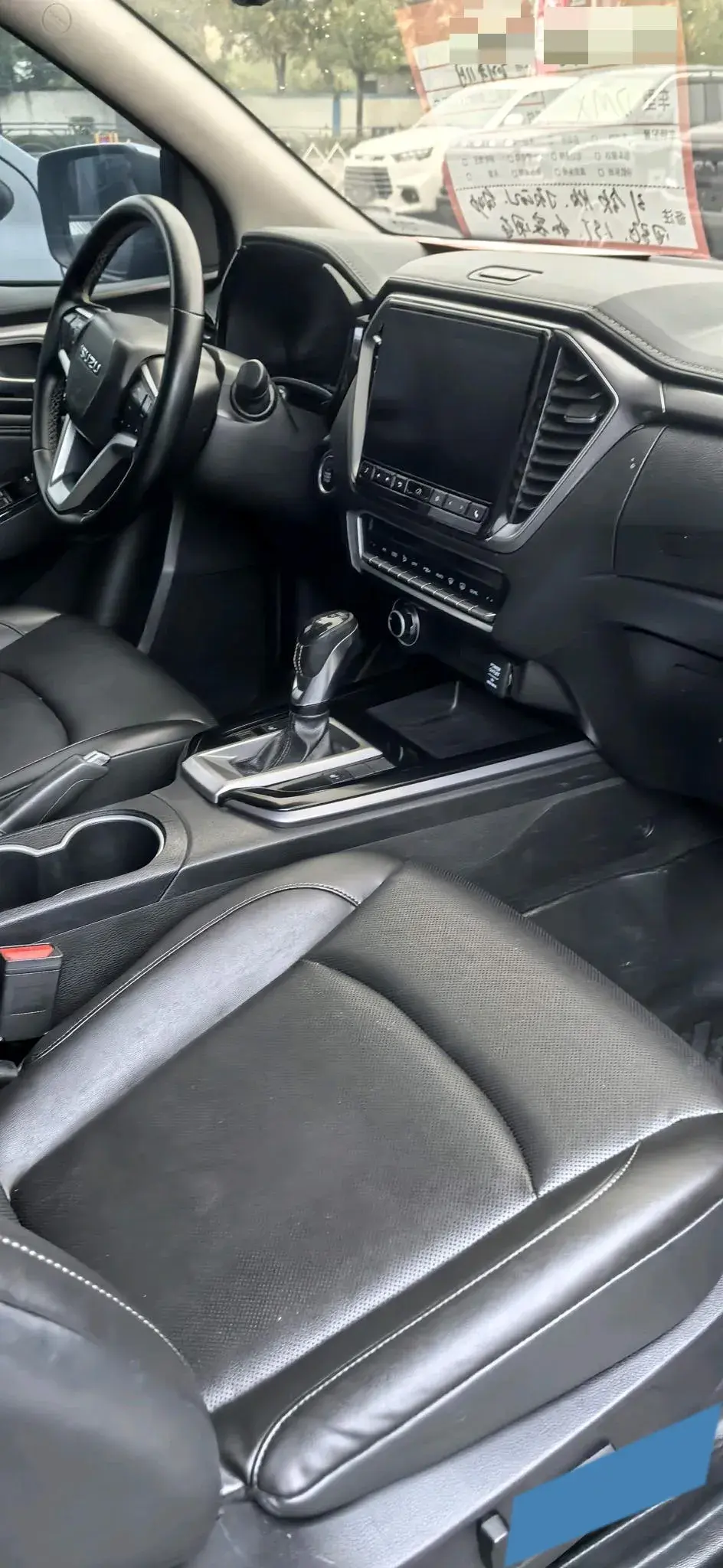 2021 ISUZU D-MAX thumbnail 4