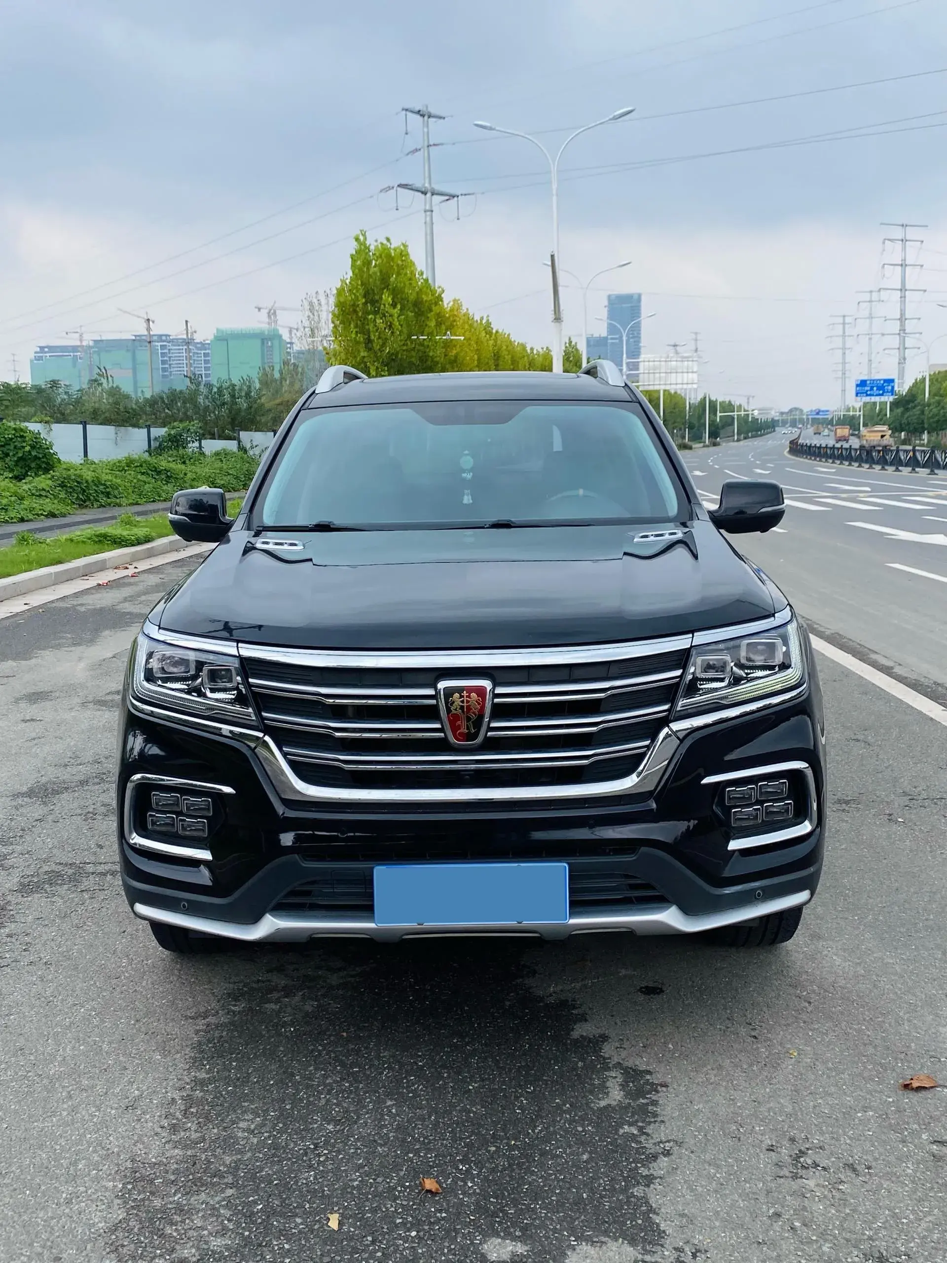 2018 ROEWE RX8 thumbnail 2
