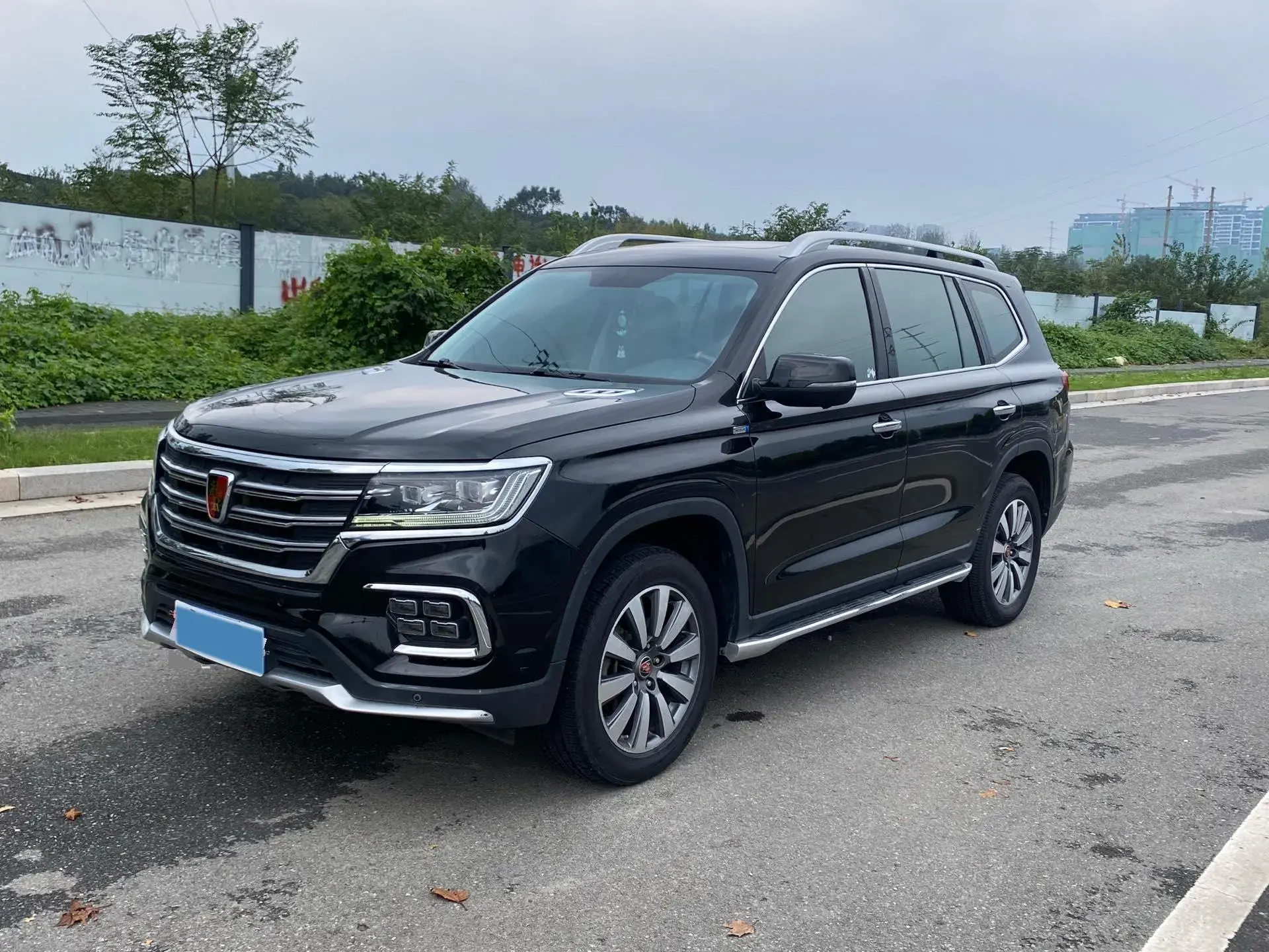 2018 ROEWE RX8 view 1