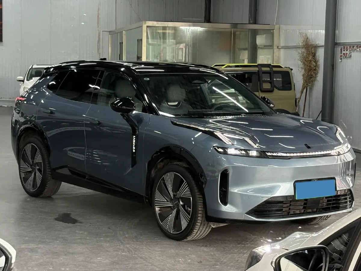 2025 LYNK&CO 08 EM-P 1.5T 163HP L4 3DHT PHEV 39.6KWH,autocango,china used car exporter,china ev exporter,chinese used car exporter,chinese used ev exporter