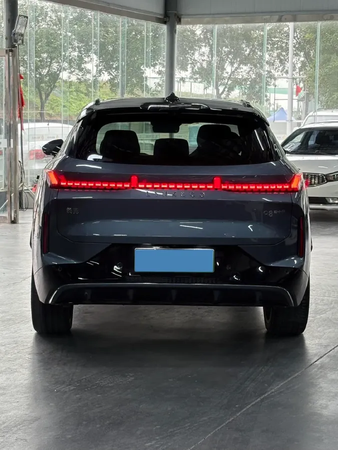 2025 LYNK&CO 08 EM-P 1.5T 163HP L4 3DHT PHEV 39.6KWH,autocango,china used car exporter,china ev exporter,chinese used car exporter,chinese used ev exporter
