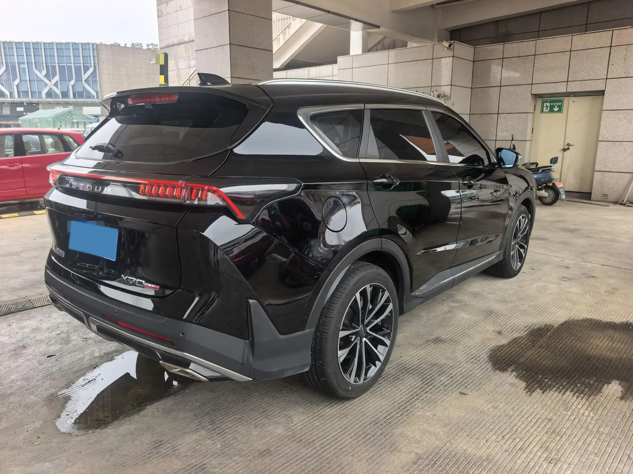 2025 JETOUR X70 thumbnail 4