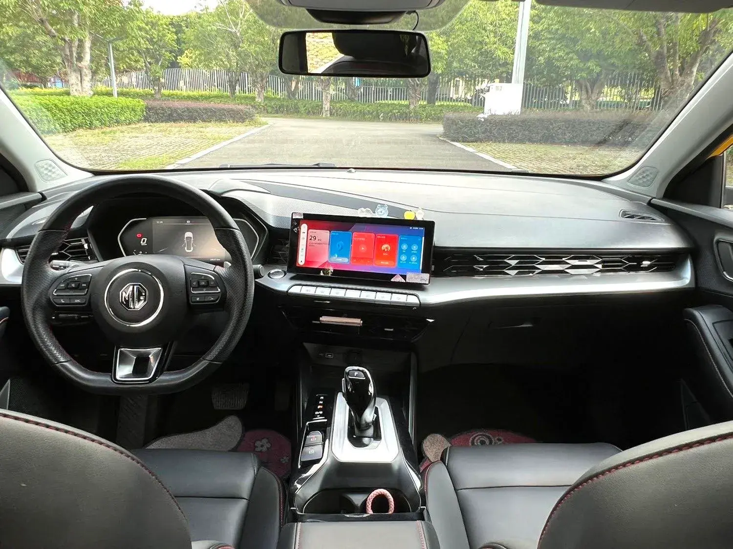 2021 MG 5 thumbnail 3