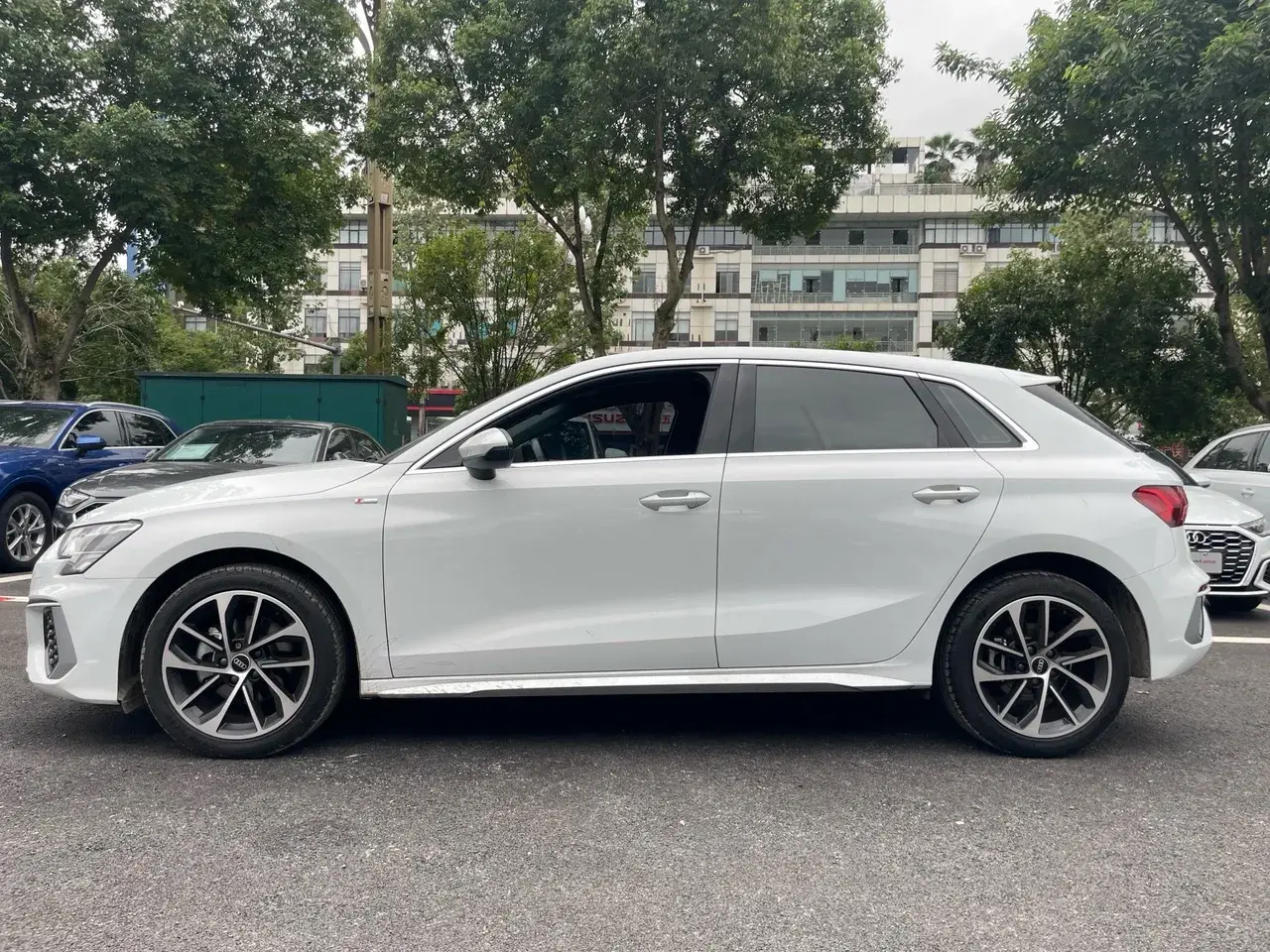 2022 AUDI A3 thumbnail 2