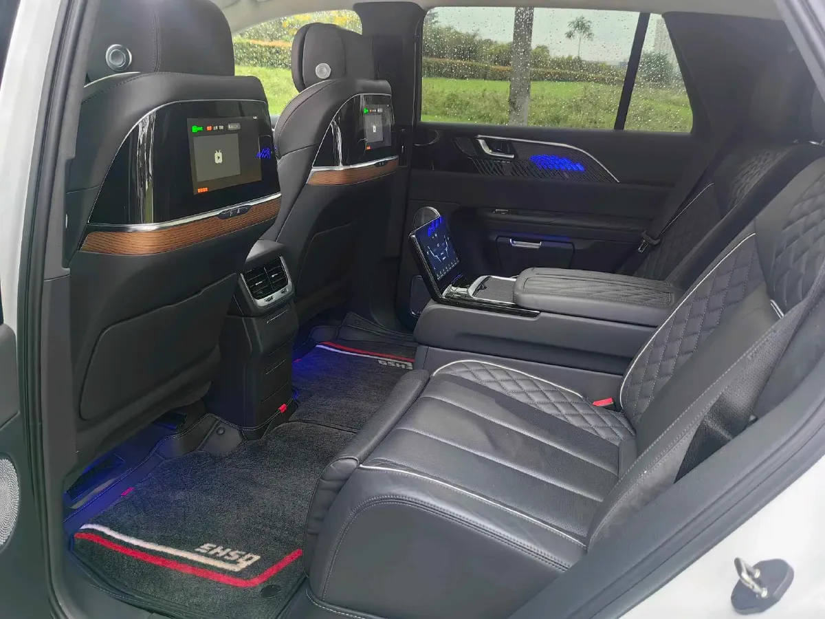 2022 HongQi E-HS9 BEV 120KWH,autocango,china used car exporter,china ev exporter,chinese used car exporter,chinese used ev exporter