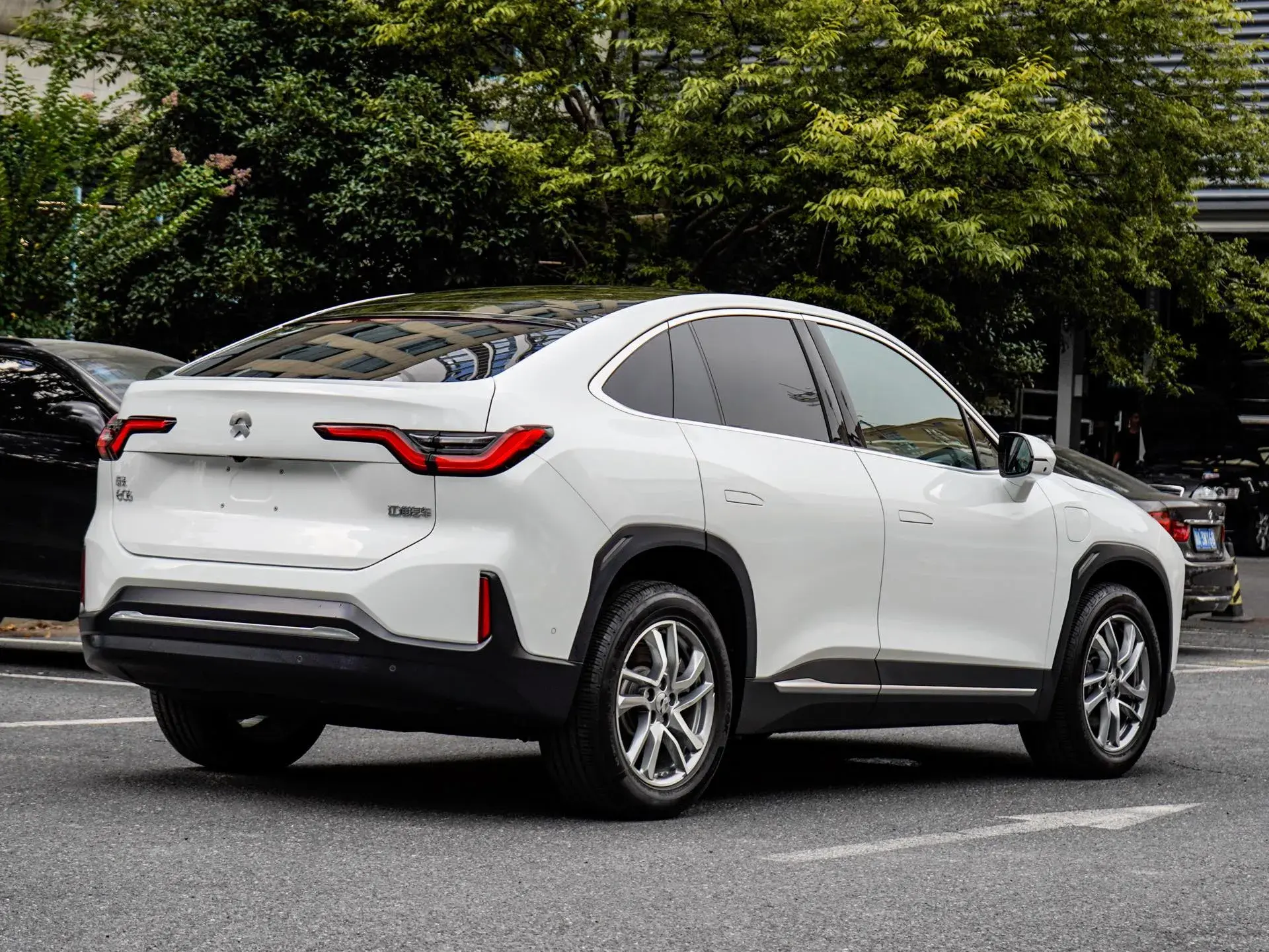 2022 NIO EC6 thumbnail 4