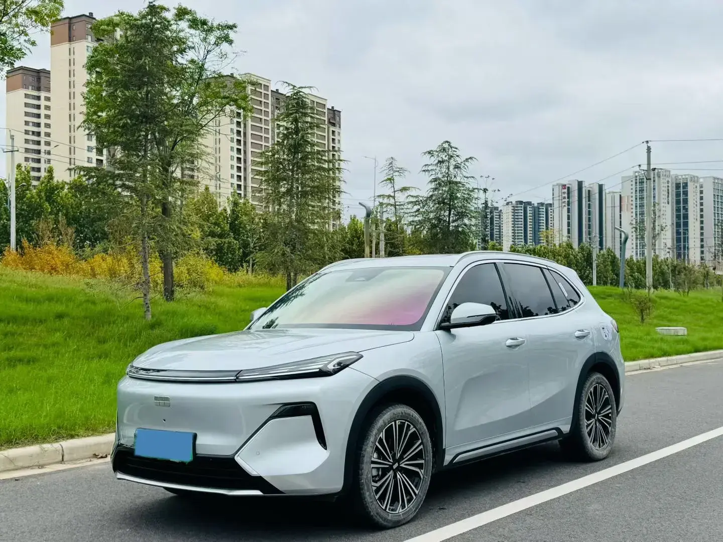 2025 GEELY GALAXY view 1