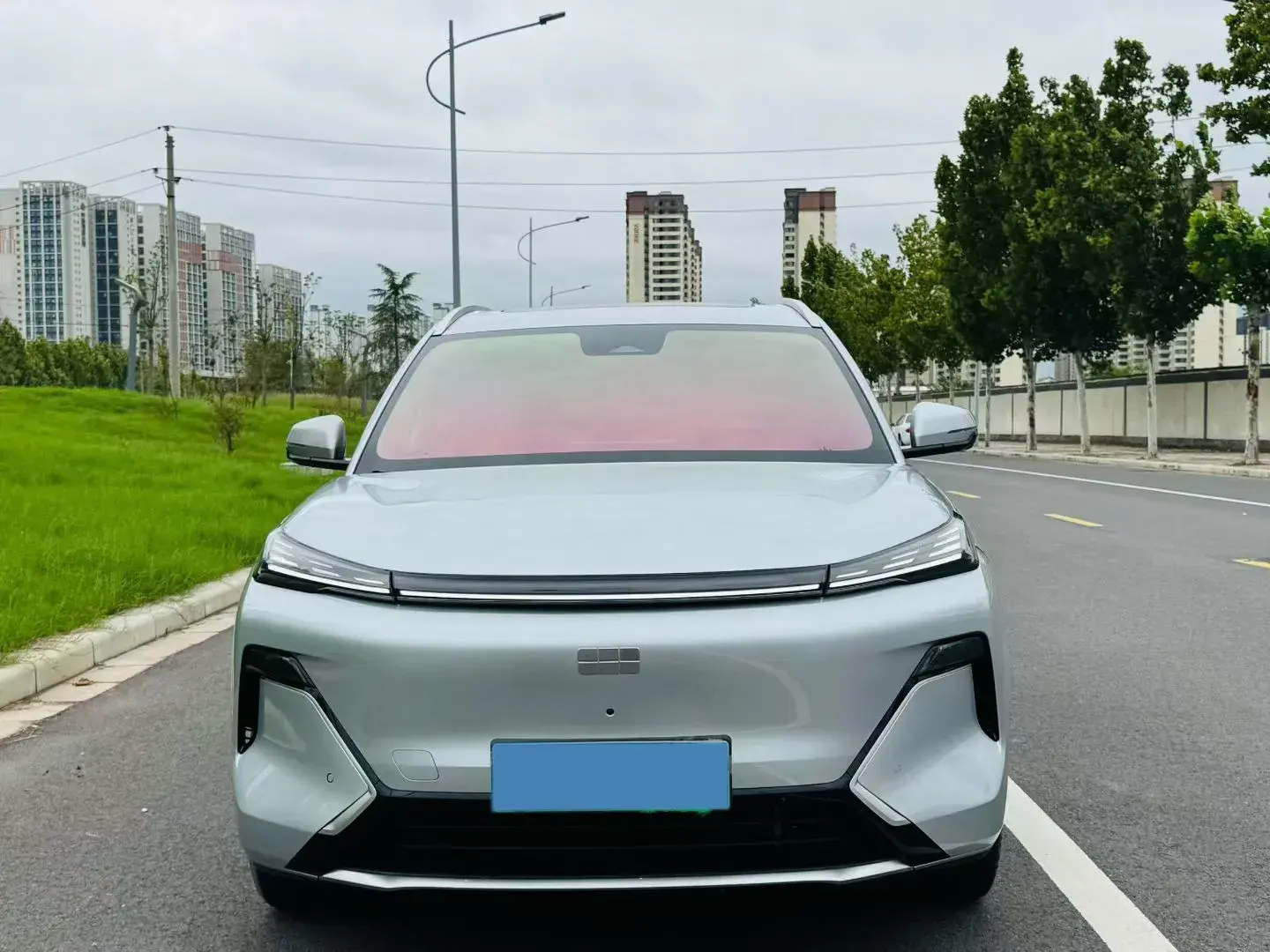 2025 GEELY GALAXY thumbnail 2