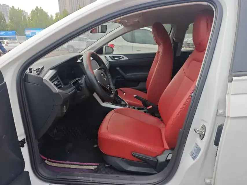 2023 VOLKSWAGEN POLO thumbnail 2