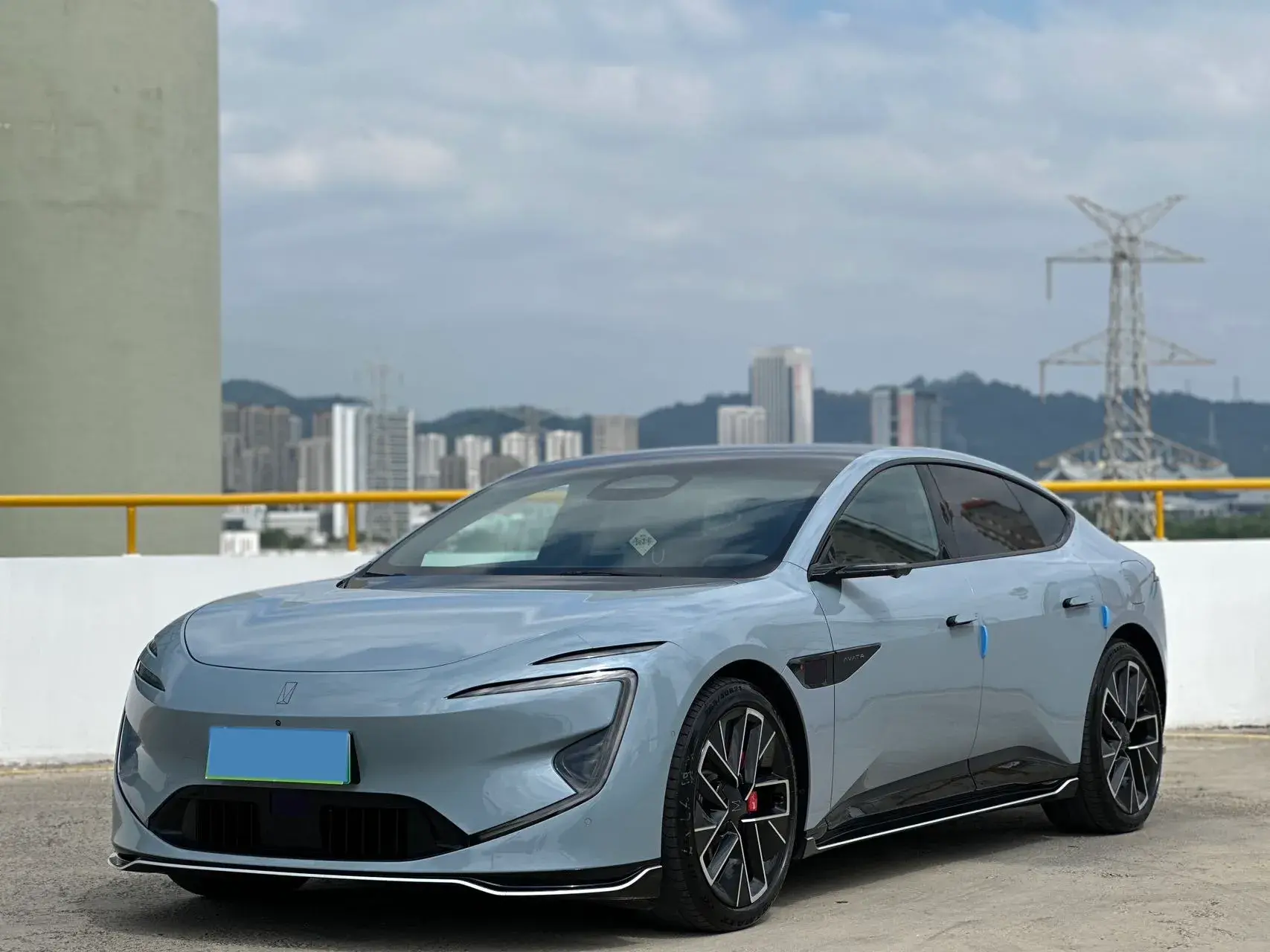 2023 AVATR 12 view 1