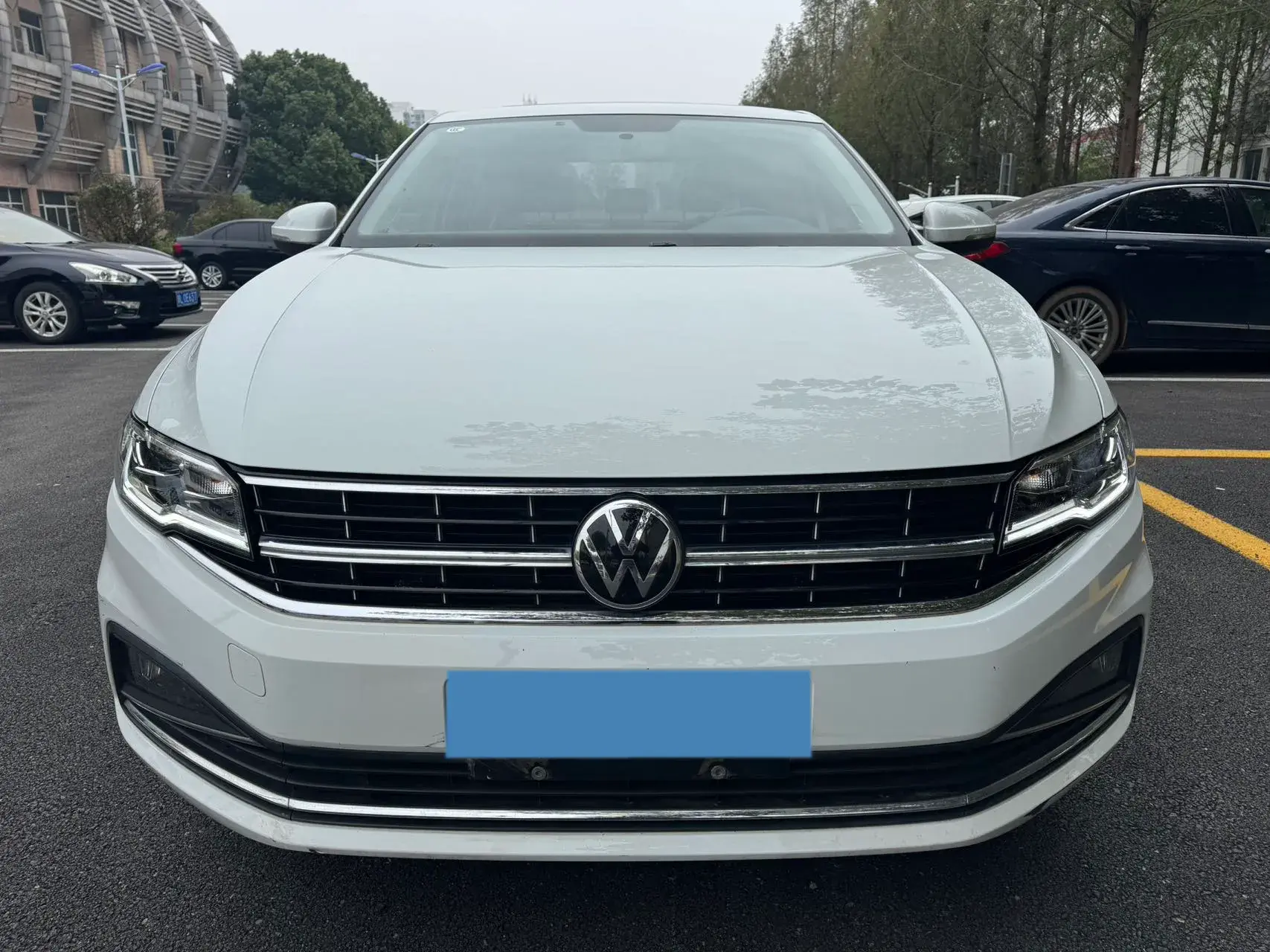 2021 VOLKSWAGEN BORA thumbnail 2