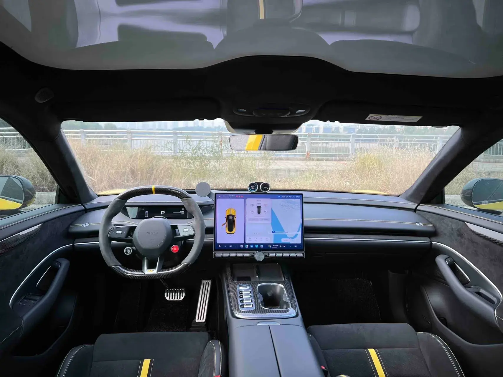 2025 MI SU7 thumbnail 4