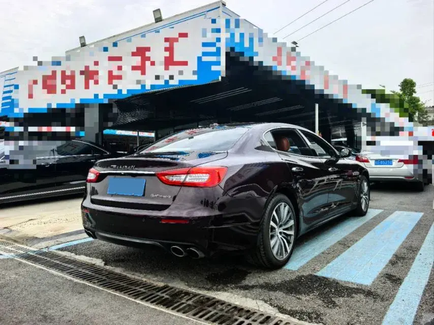 2018 MASERATI QUATTROPORTE thumbnail 2