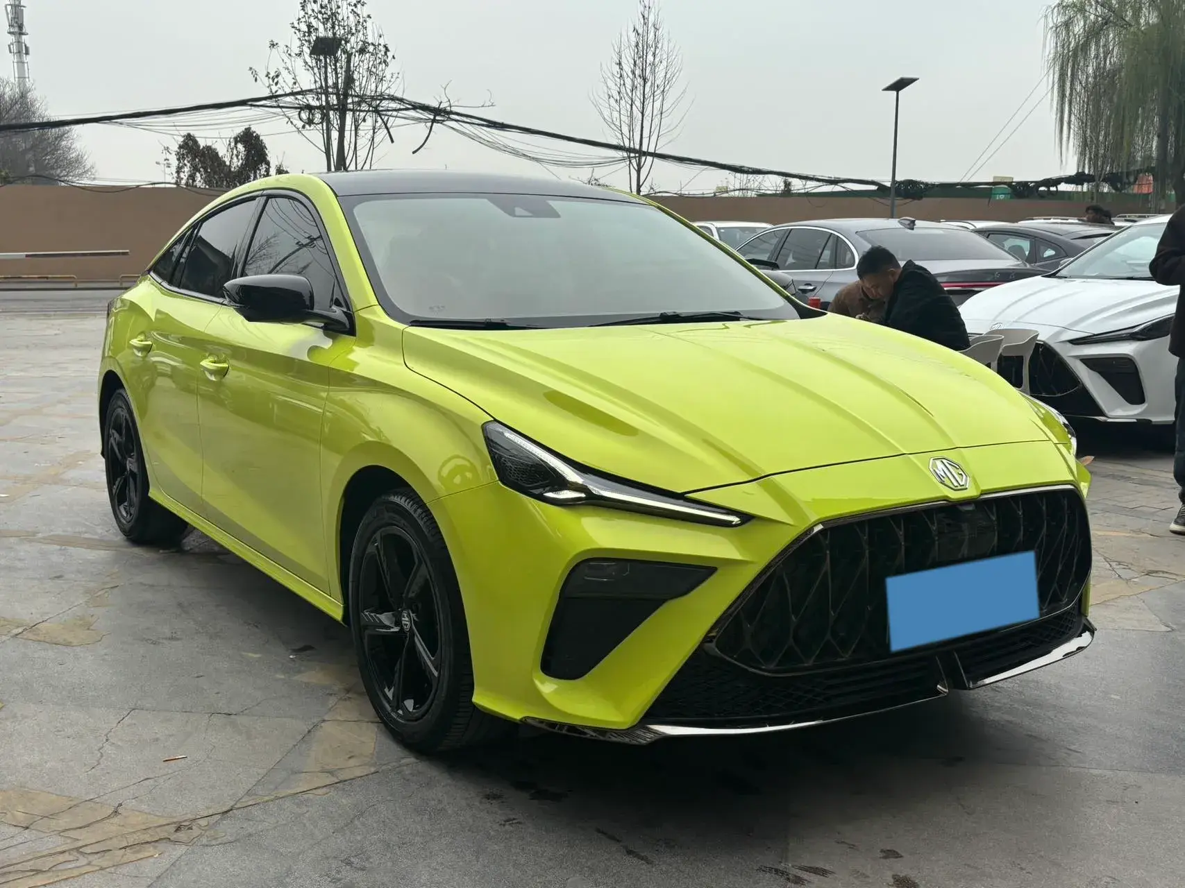 2022 MG 5 thumbnail 3