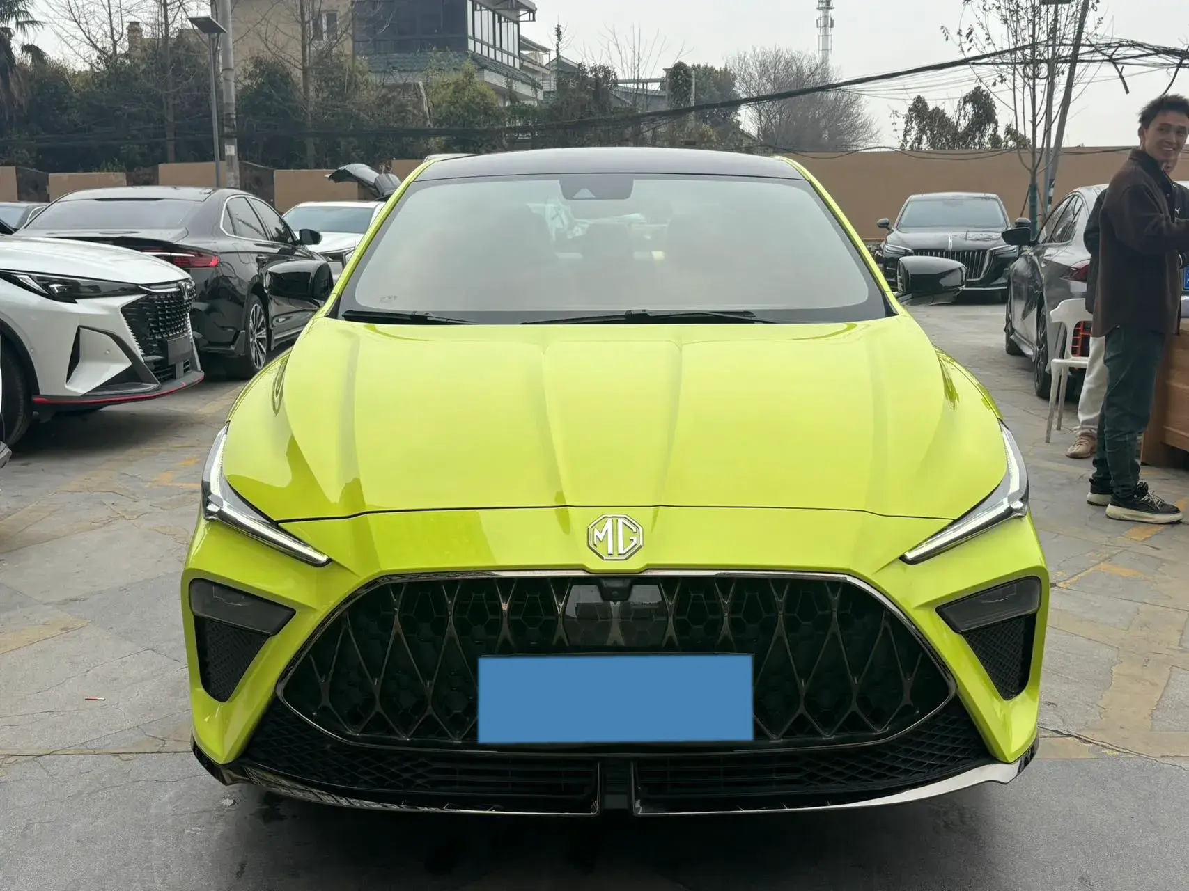 2022 MG 5 thumbnail 2