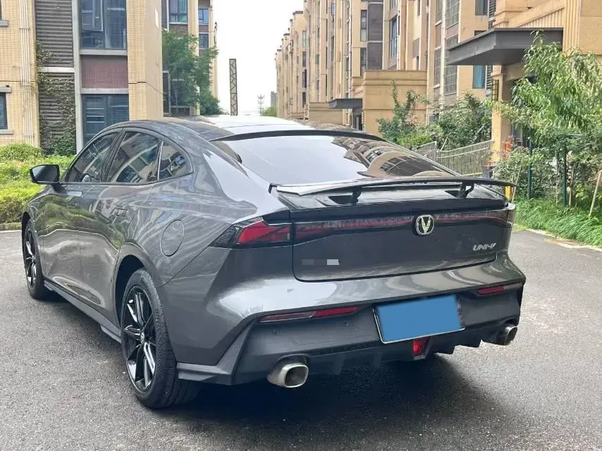 2023 CHANGAN UNI-V thumbnail 4