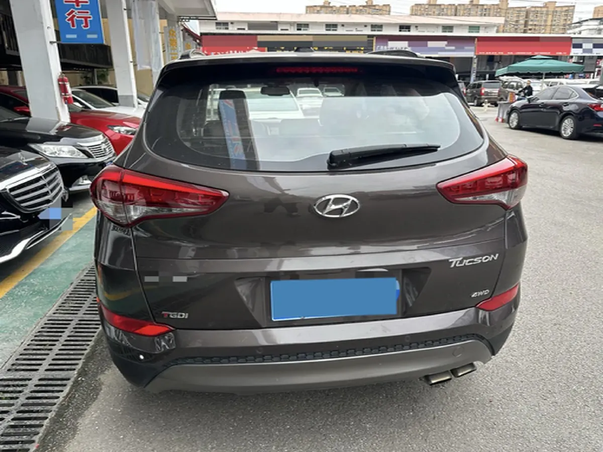 2015 Hyundai Tucson 1.6T 177HP L4 7DCT,autocango,china used car exporter,china ev exporter,chinese used car exporter,chinese used ev exporter