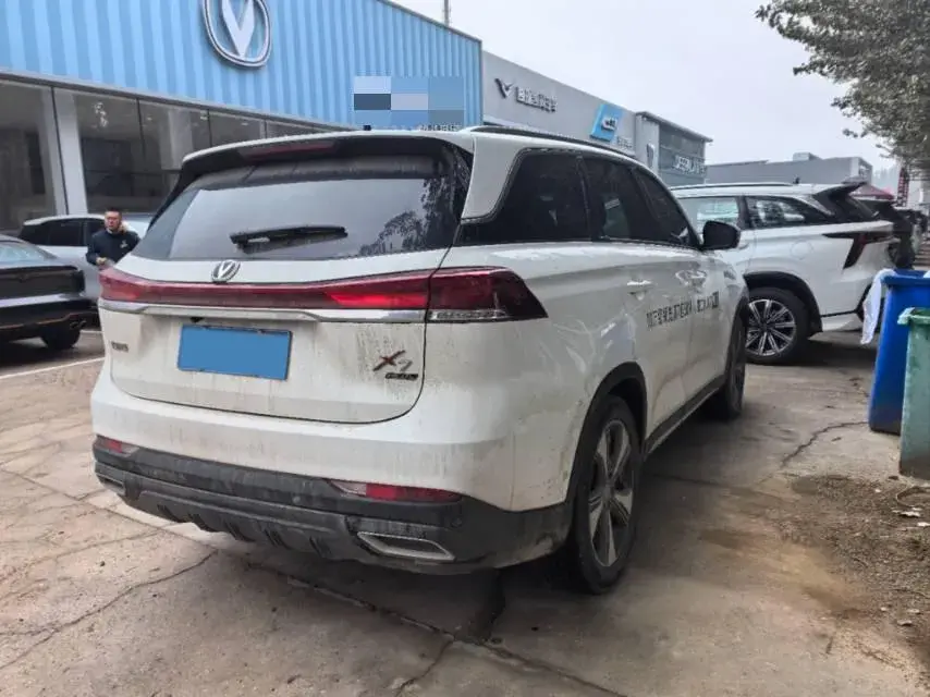 2024 CHANGAN X7 thumbnail 3