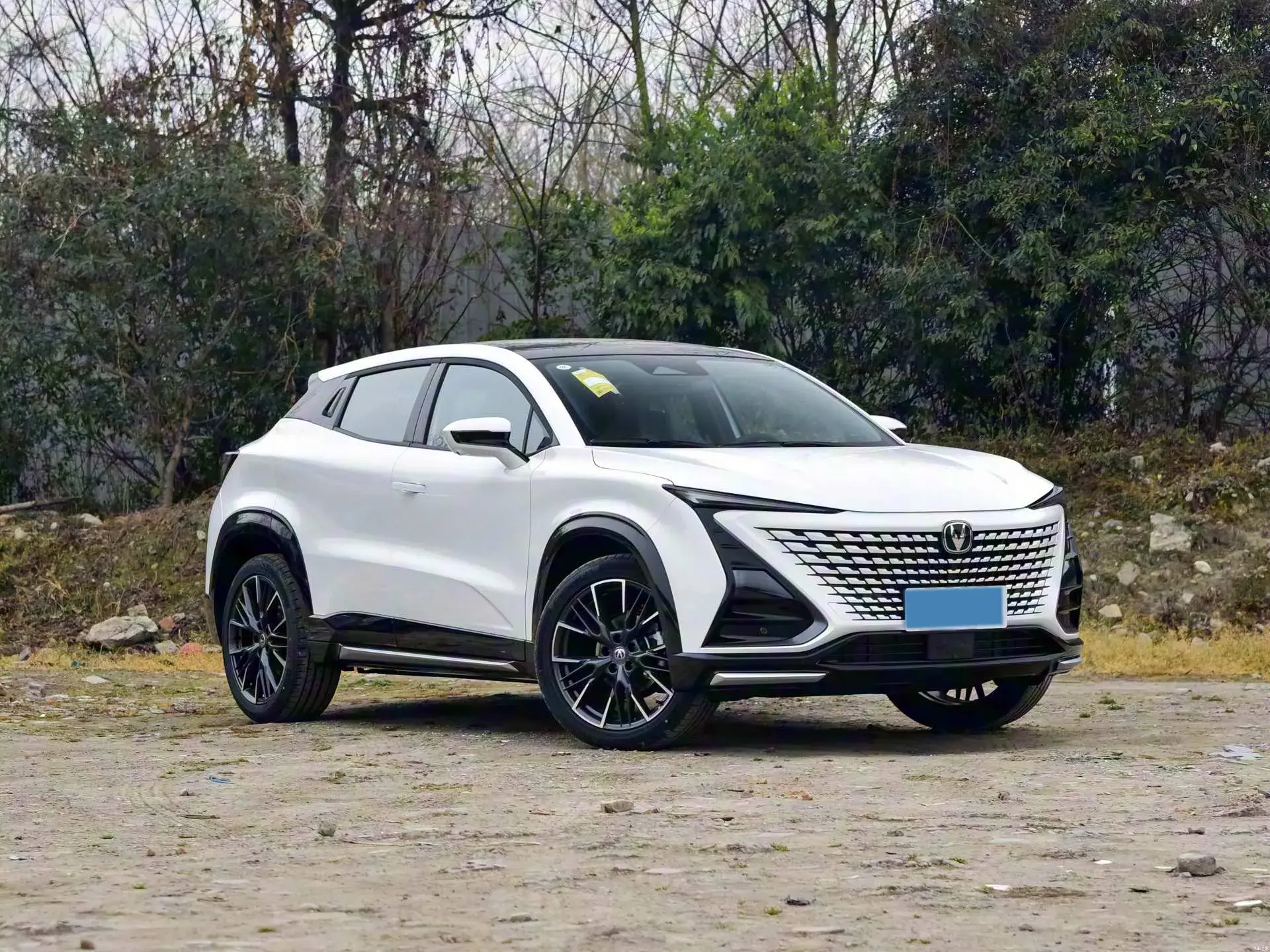 2022 CHANGAN UNI-T thumbnail 3