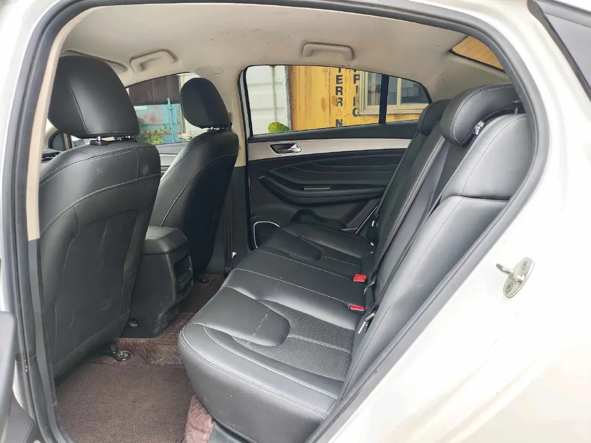 2021 Chery Arrizo 5 1.5L 116HP L4 CVT,autocango,china used car exporter,china ev exporter,chinese used car exporter,chinese used ev exporter