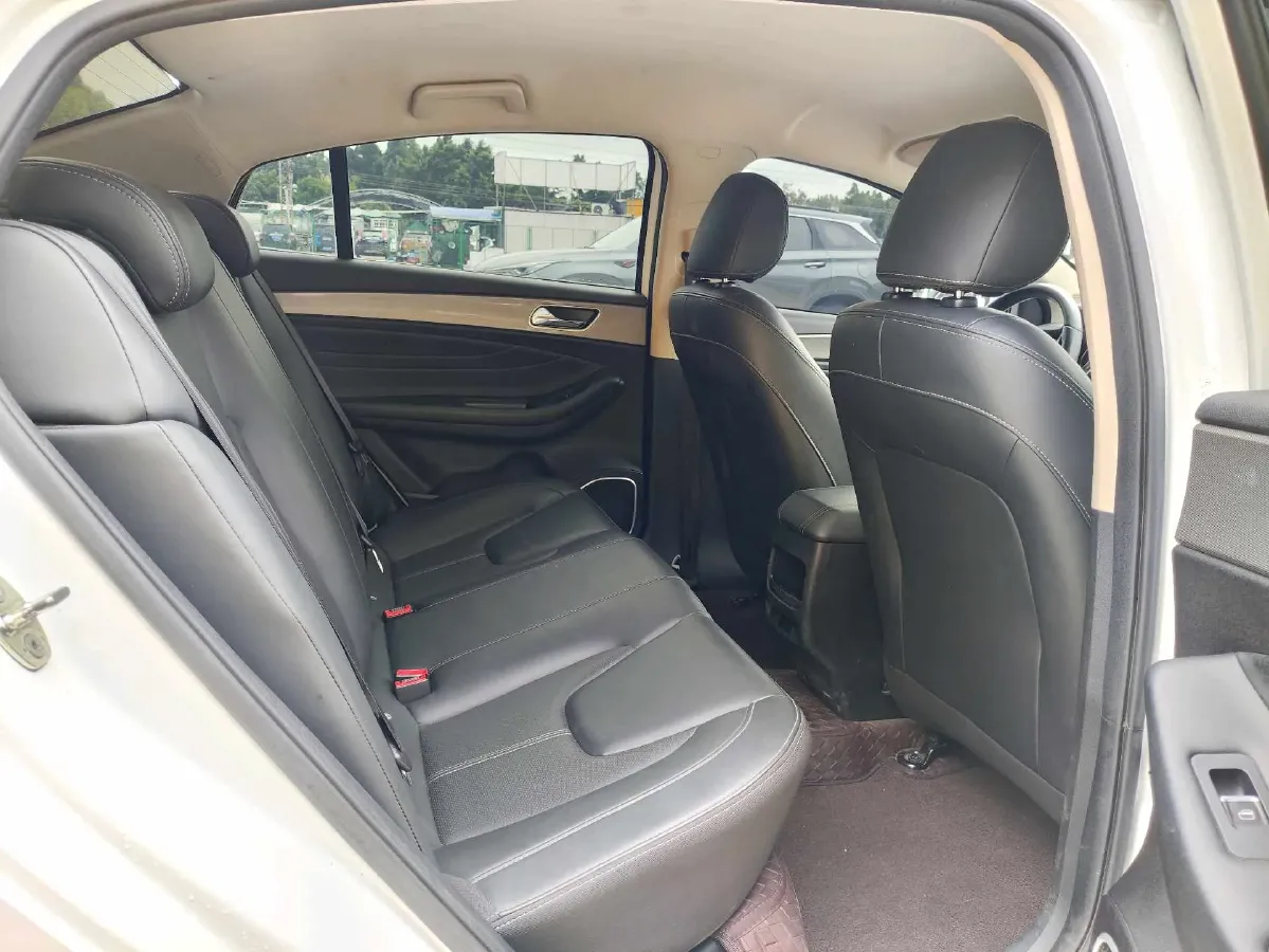 2021 Chery Arrizo 5 1.5L 116HP L4 CVT,autocango,china used car exporter,china ev exporter,chinese used car exporter,chinese used ev exporter