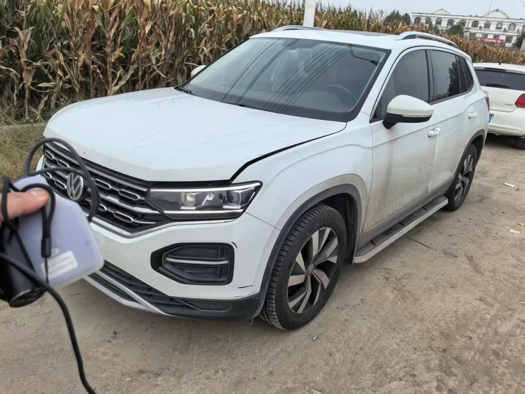 2019 VOLKSWAGEN TAYRON view 1