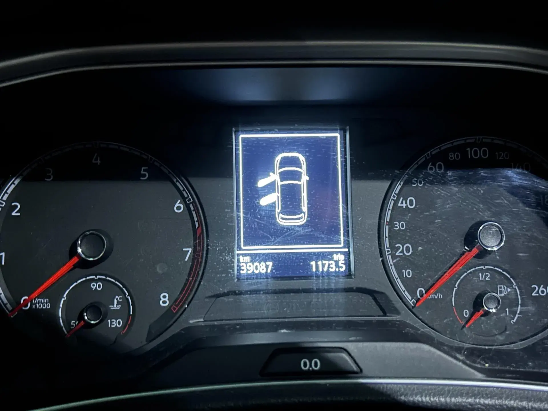 2020 VOLKSWAGEN T-ROC thumbnail 2