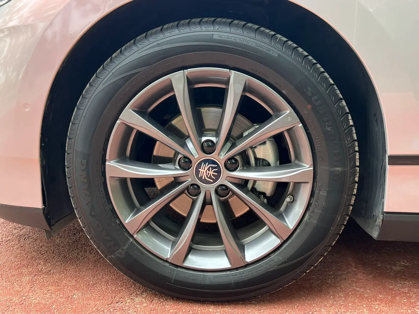 2025 BYD QINL thumbnail 4