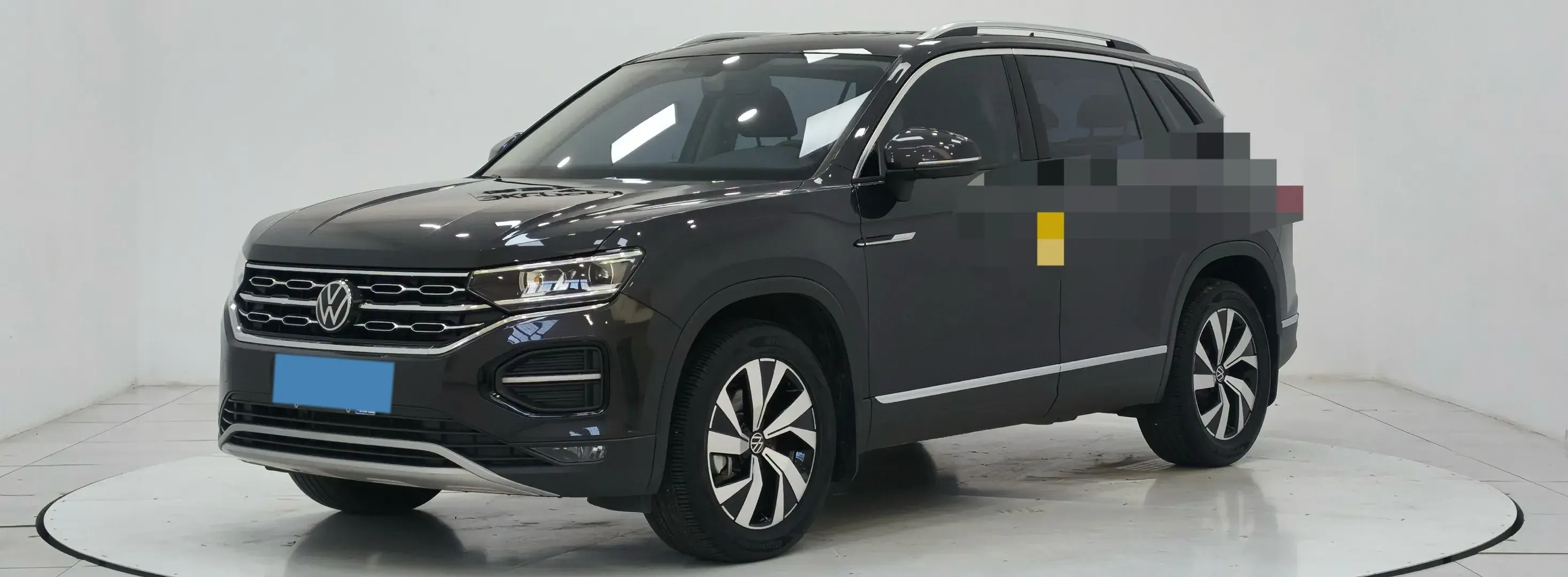 2022 VOLKSWAGEN TAYRON view 1