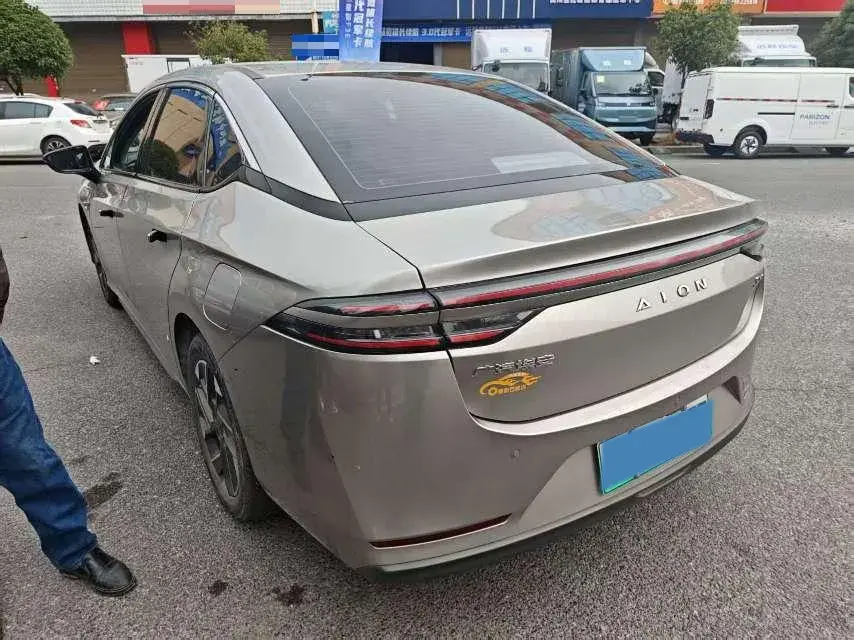 2023 AION S thumbnail 3