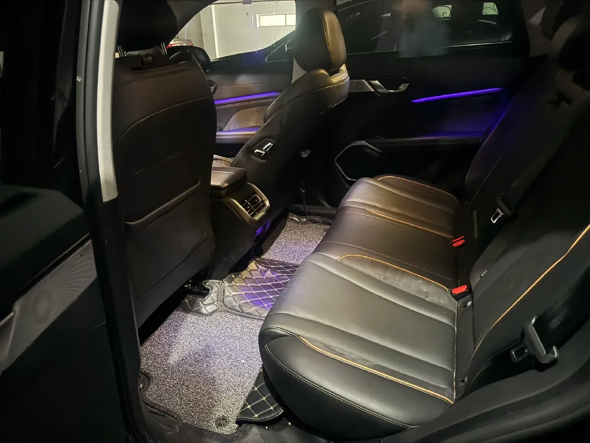 2022 WEY Latte 1.5T 156HP L4 2DHT PHEV 34KWH,autocango,china used car exporter,china ev exporter,chinese used car exporter,chinese used ev exporter