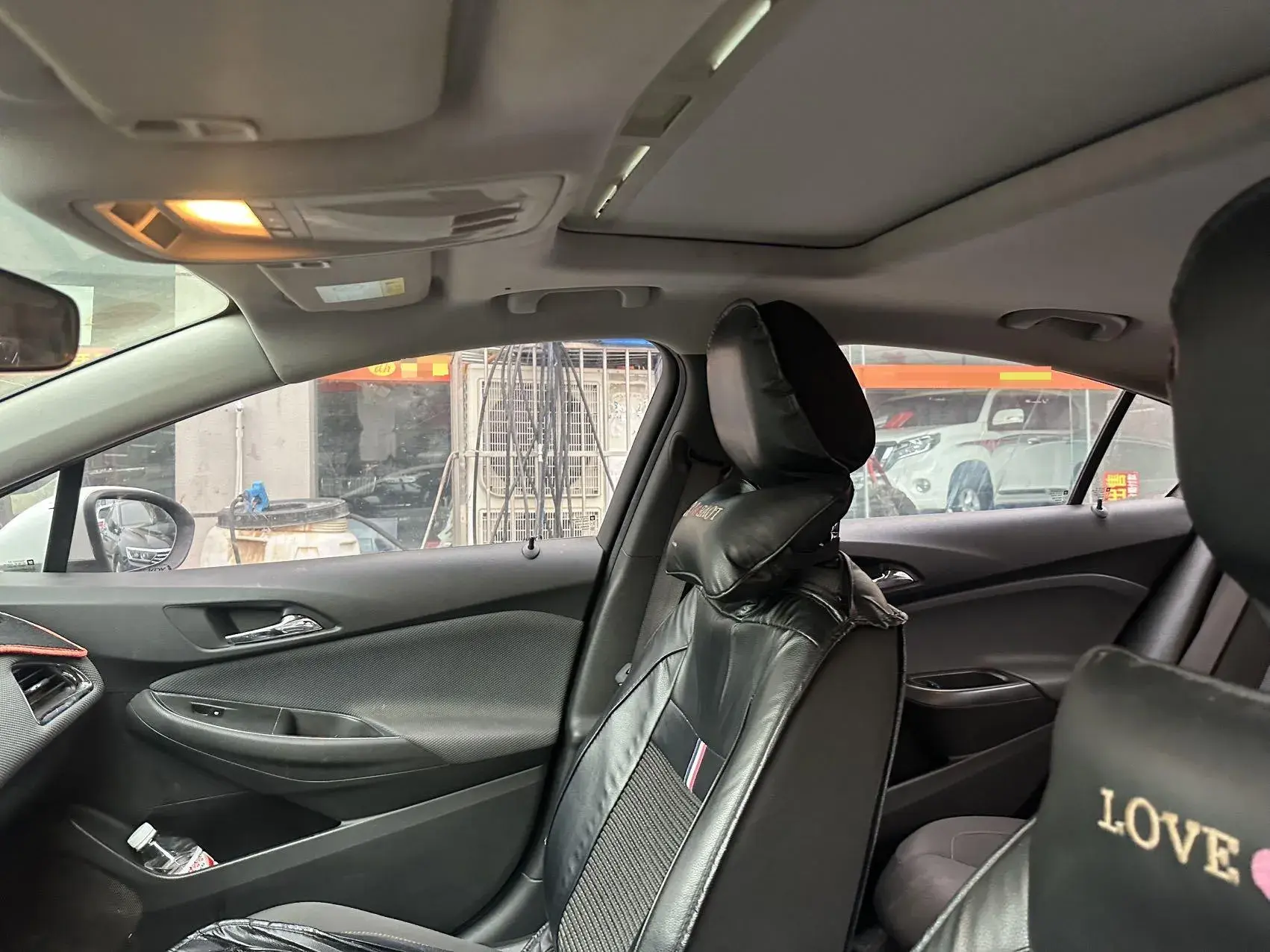 2018 CHEVROLET CRUZE thumbnail 4