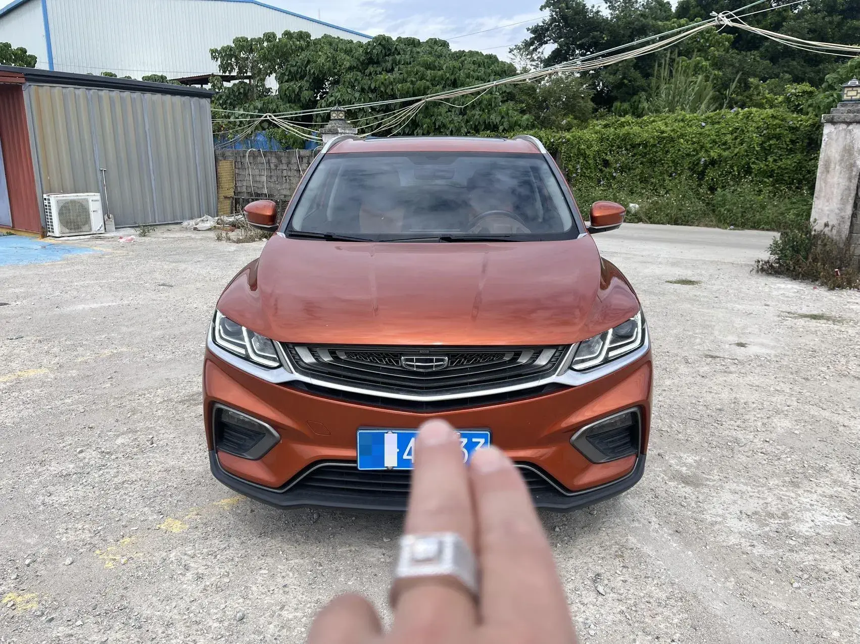 2019 GEELY COOLRAY thumbnail 2