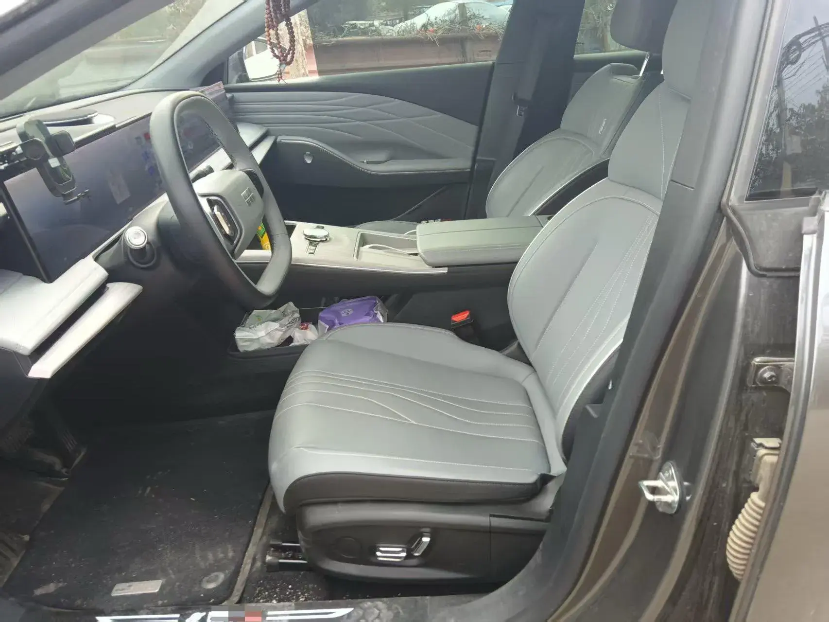 2024 GEELY GALAXY thumbnail 2